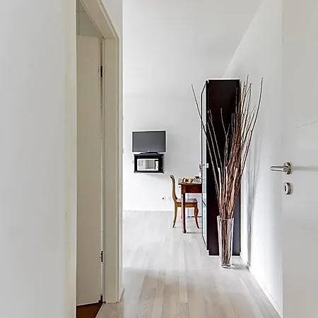 Montaney Guests House - Epfl Bed & Breakfast 3*