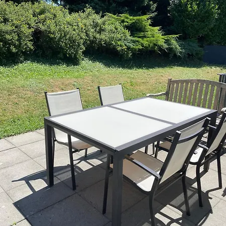 Montaney Guests House - Epfl Bed & Breakfast